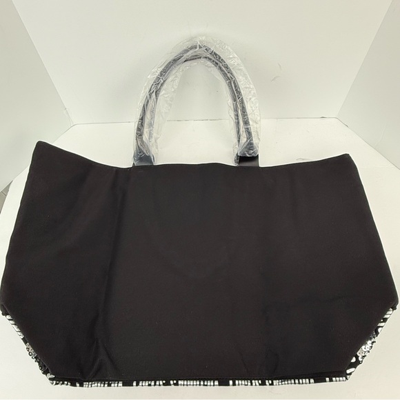 Victoria’s Secret Black Silver Sequin Bling Weekender Tote Bag & Wristlet Combo - Picture 3 of 5